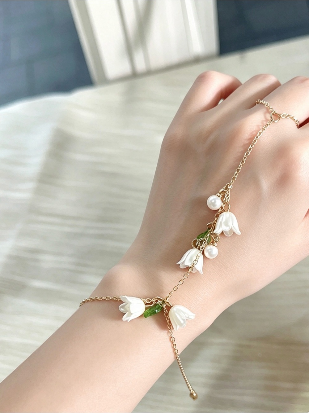 Delicate White Flower Pearl Gold Chain Hand Bracelet